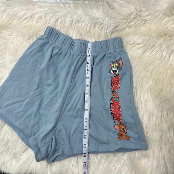 Tom and Jerry Shorts XS - Picture 3 of 6